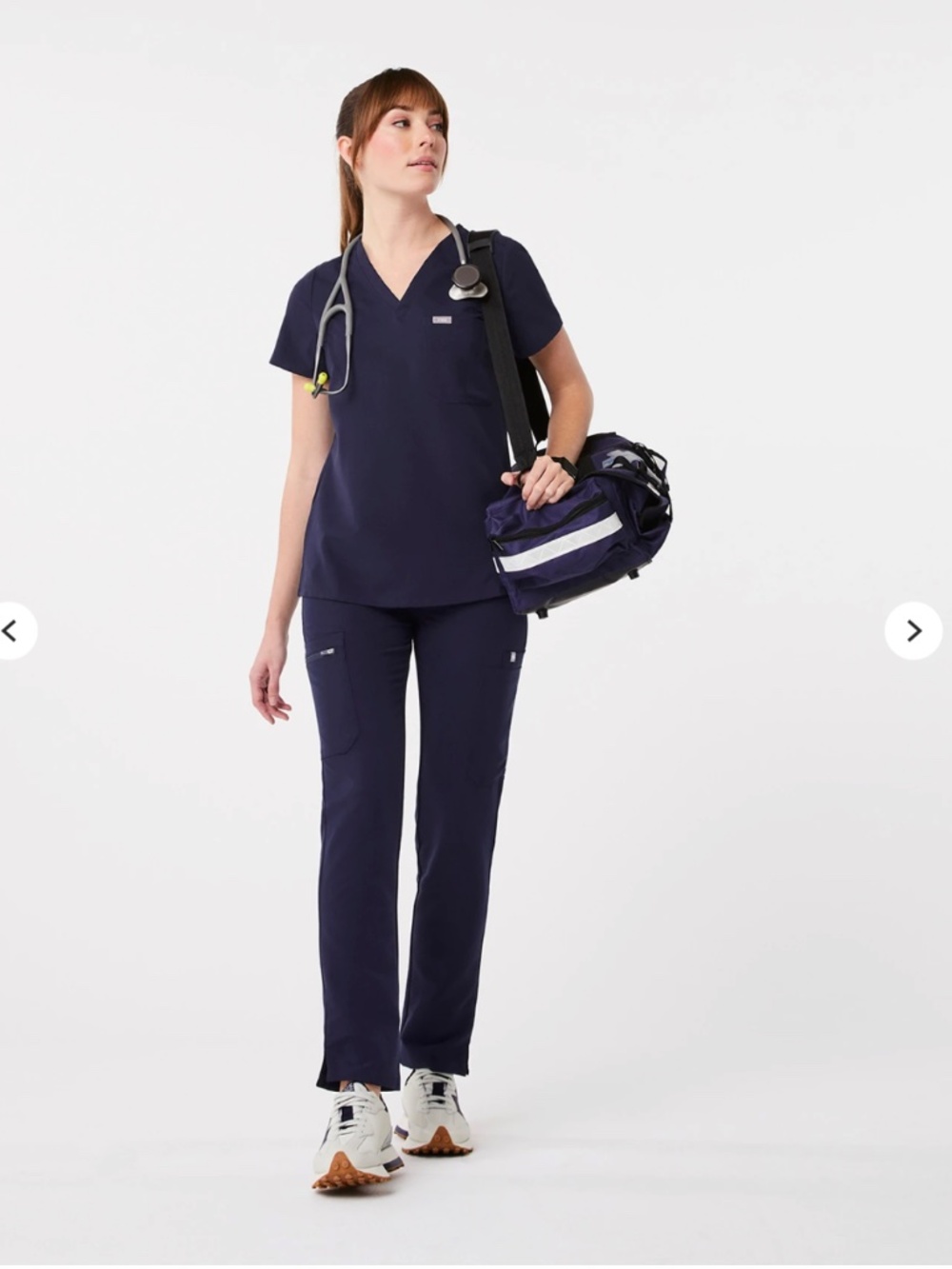 FIGS Navy Scrub Set Large | Technical Collection V-Neck Top & Jogger Pants
